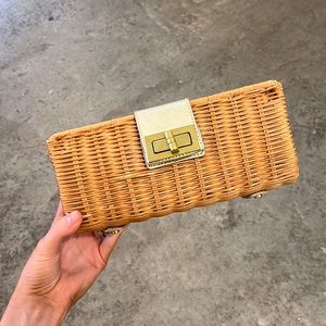 ✨ J. CREW HAVANA RATTAN STRAW CLUTCH WITH GOLD LATCH CLOSURE